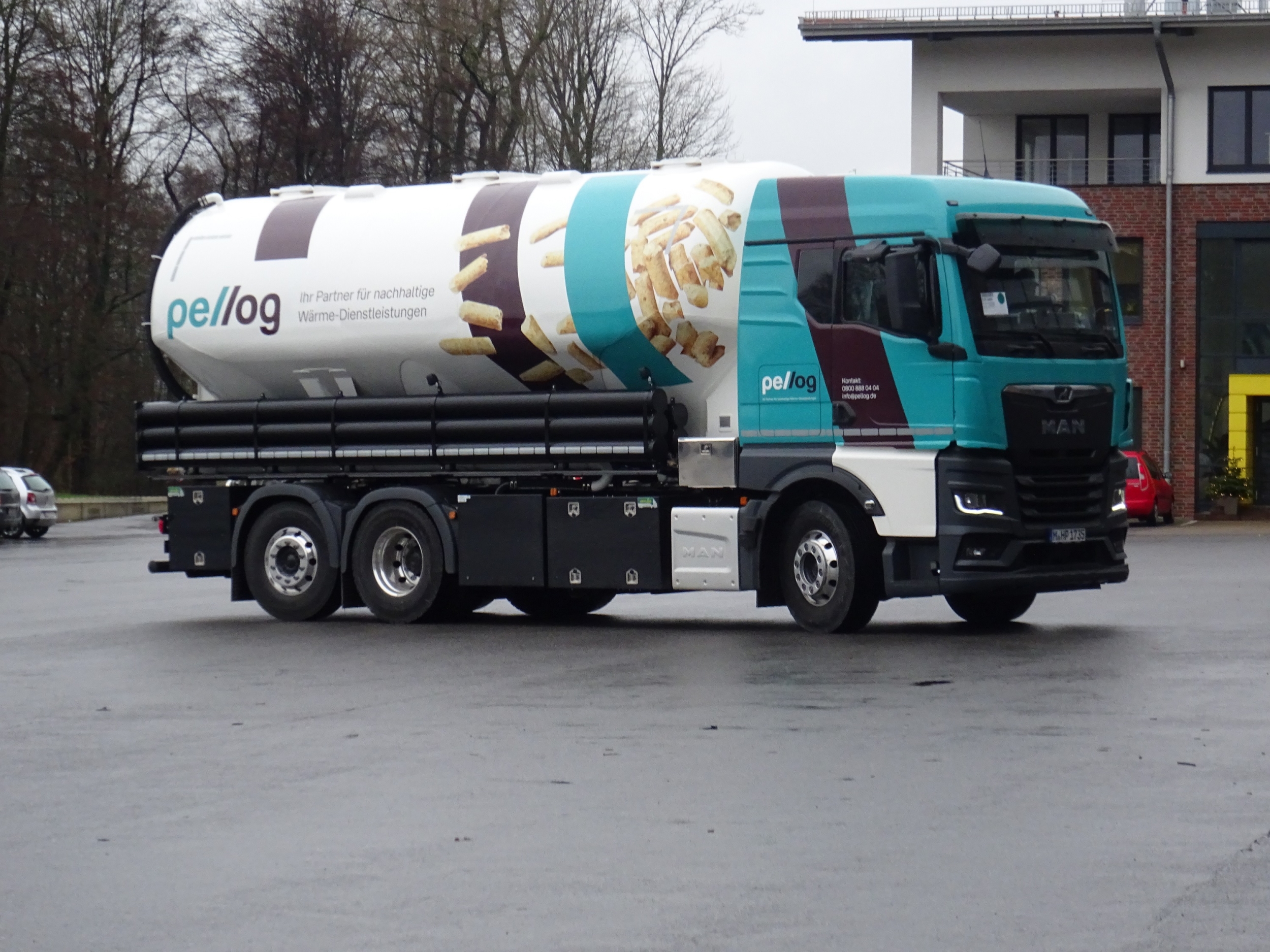 2339937_26t_Silo-Pellet-Aufbau_00